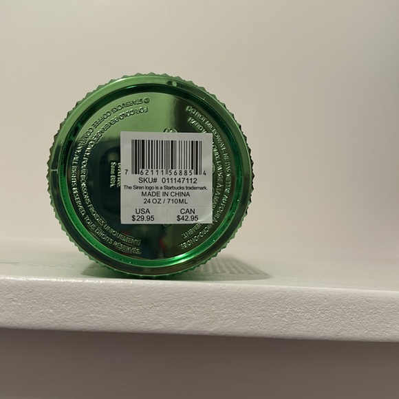 Starbucks Metallic Green Studded Bling 24 oz Tumbler Cold Cup New - Picture 2 of 3